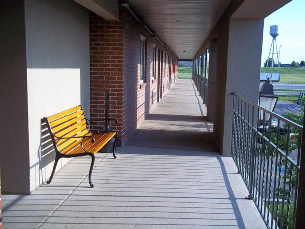 Liberty Lodge Saint Robert Exterior foto