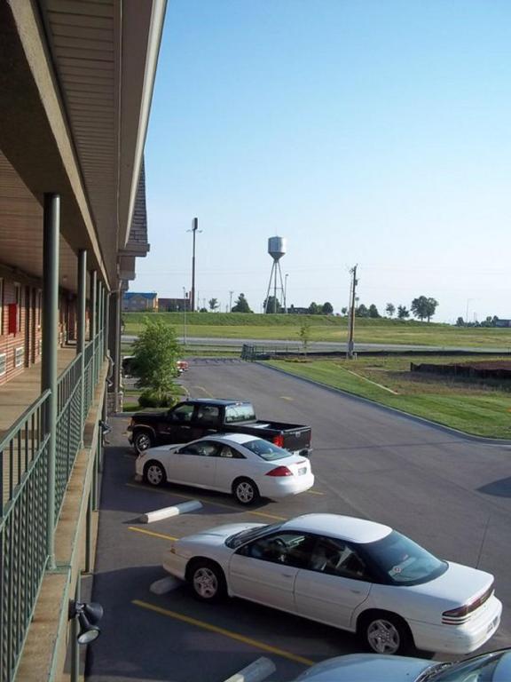 Liberty Lodge Saint Robert Exterior foto